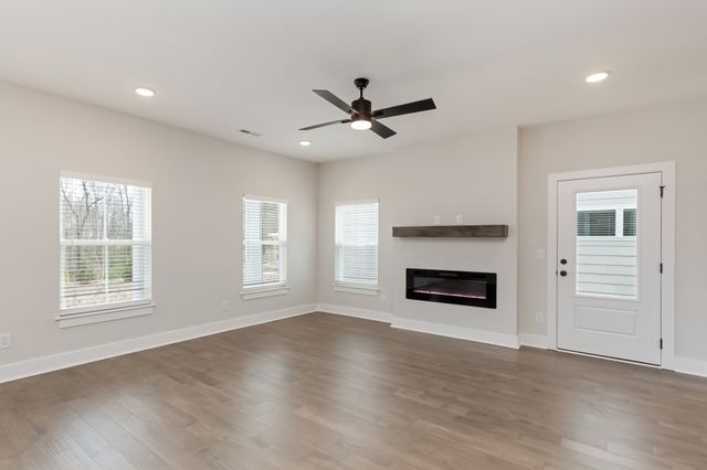 327 Jasmine Park, Hermitage, TN 37076