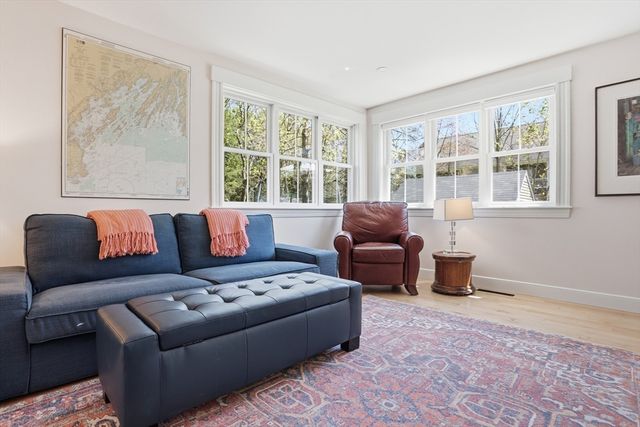 69 Potter St, Concord, MA 01742