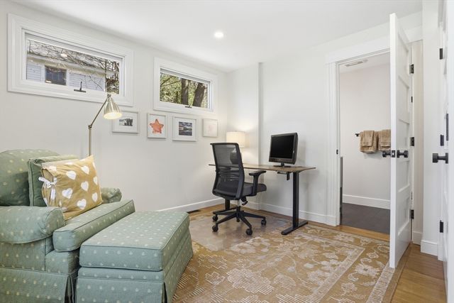 69 Potter St, Concord, MA 01742