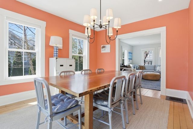 69 Potter St, Concord, MA 01742