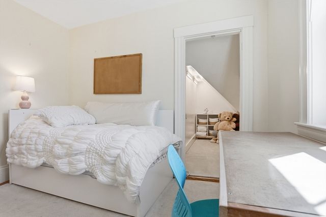 69 Potter St, Concord, MA 01742