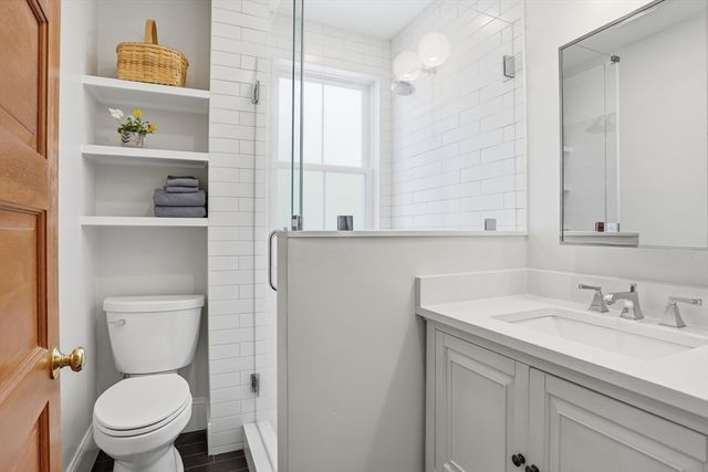 69 Potter St, Concord, MA 01742