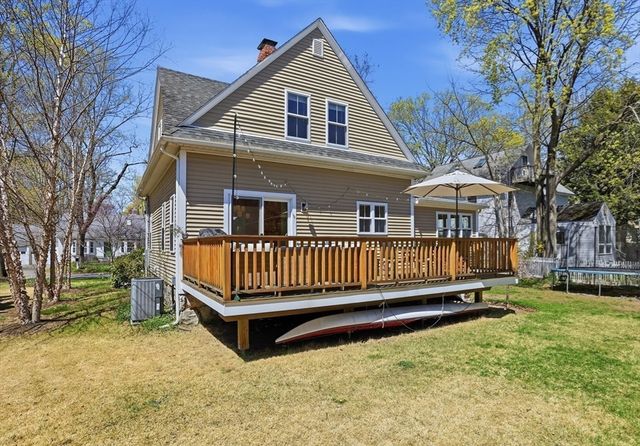 69 Potter St, Concord, MA 01742