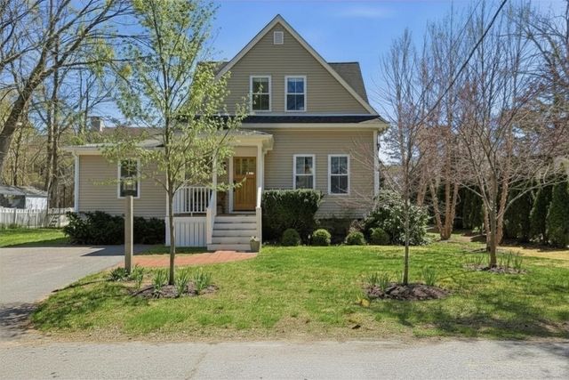 69 Potter St, Concord, MA 01742