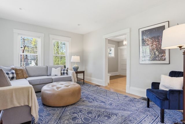 69 Potter St, Concord, MA 01742