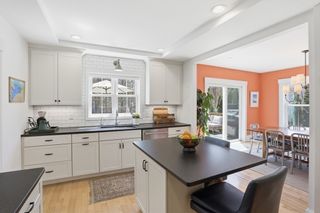 69 Potter St, Concord, MA 01742