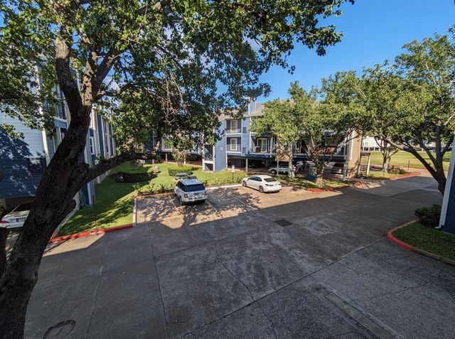 18519 Egret Bay Boulevard 1405, Webster, TX 77058