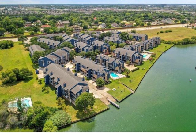 18519 Egret Bay Boulevard 1405, Webster, TX 77058