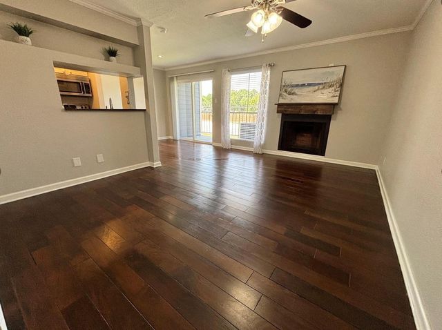 18519 Egret Bay Boulevard 1405, Webster, TX 77058