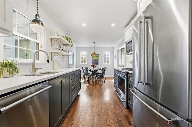 5333 BUENA VISTA Street, Roeland Park, KS 66205