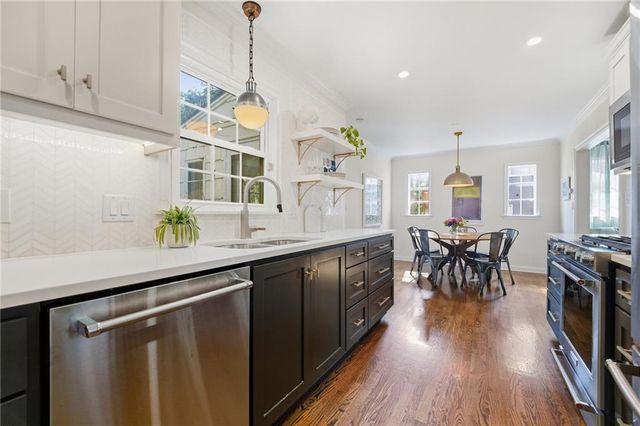 5333 BUENA VISTA Street, Roeland Park, KS 66205