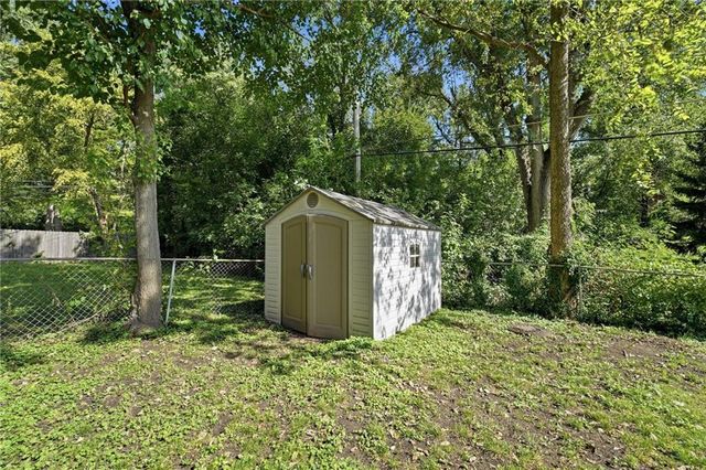 5333 BUENA VISTA Street, Roeland Park, KS 66205