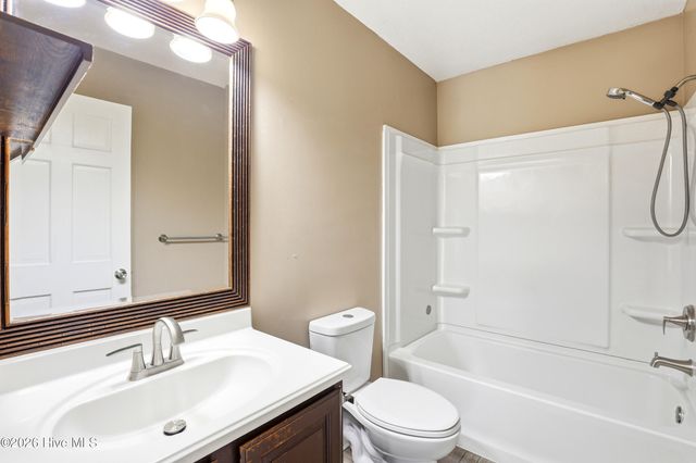 102 Country Club Villa Drive, Shallotte, NC 28470