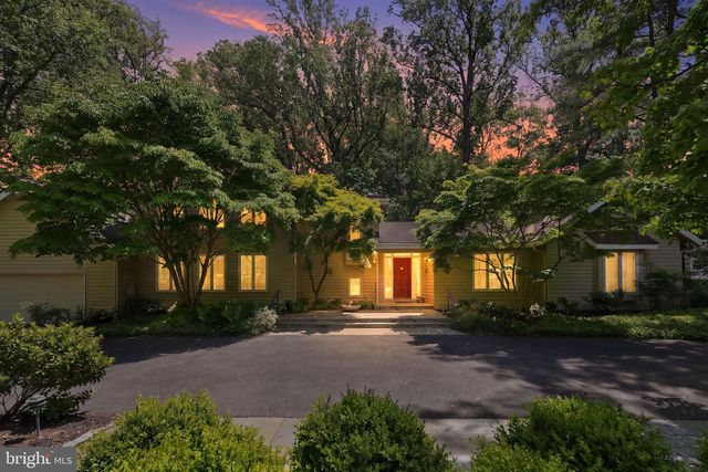 11815 BEEKMAN PL, Rockville, MD 20854
