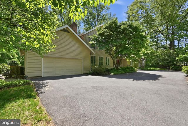 11815 BEEKMAN PL, Rockville, MD 20854