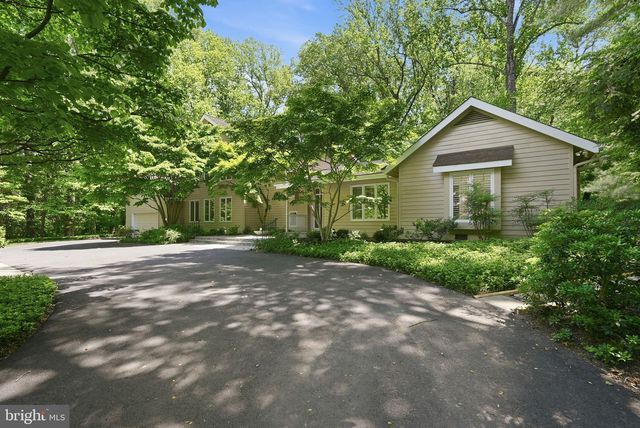 11815 BEEKMAN PL, Rockville, MD 20854