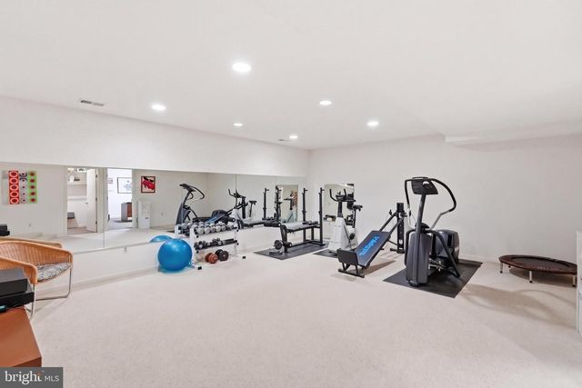 11815 BEEKMAN PL, Rockville, MD 20854