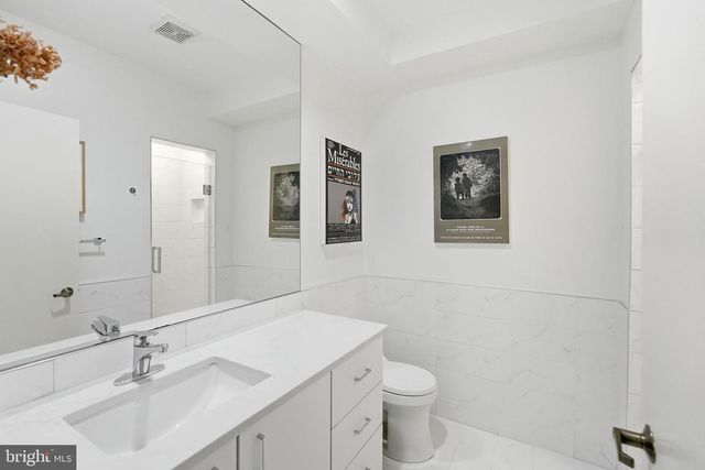 11815 BEEKMAN PL, Rockville, MD 20854