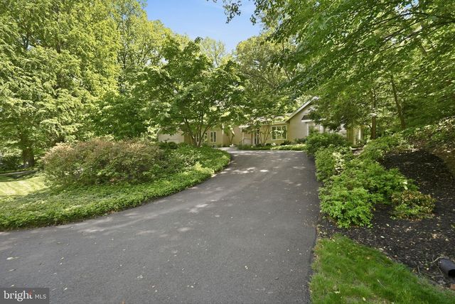 11815 BEEKMAN PL, Rockville, MD 20854