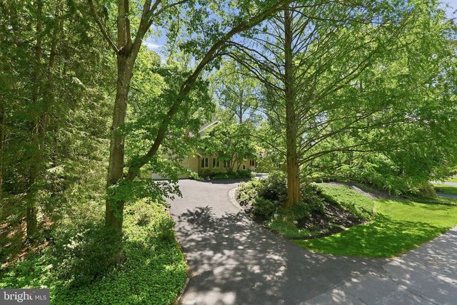 11815 BEEKMAN PL, Rockville, MD 20854