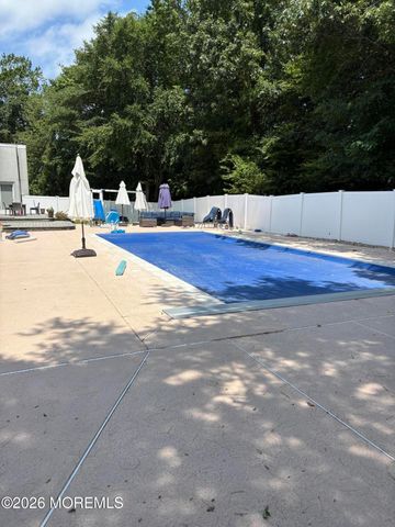 7 Harvard Court, Oakhurst, NJ 07755