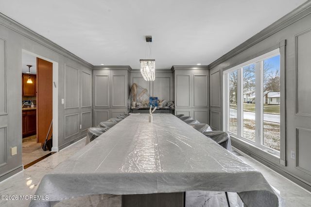 7 Harvard Court, Oakhurst, NJ 07755