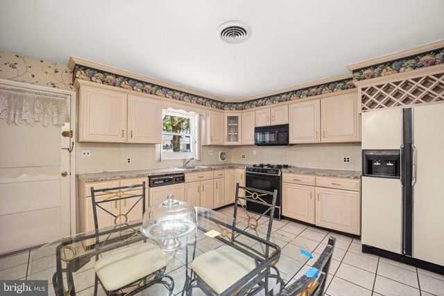 417 GRIBBEL RD, Wyncote, PA 19095