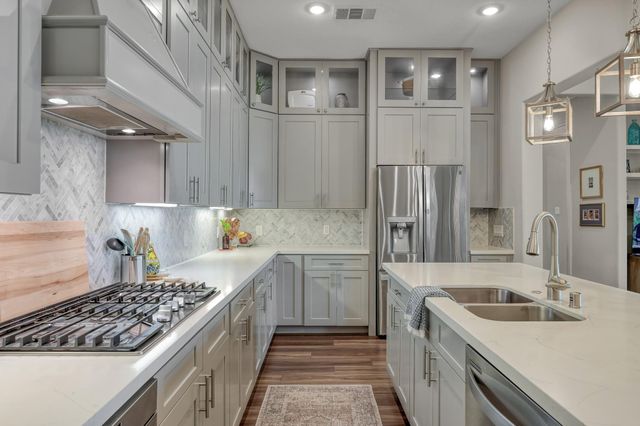 12469 Pebble View Drive, Conroe, TX 77304