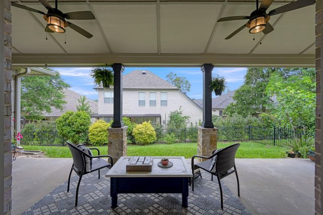 12469 Pebble View Drive, Conroe, TX 77304