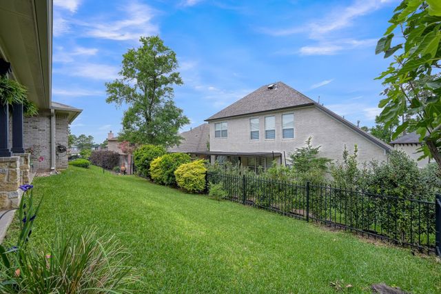 12469 Pebble View Drive, Conroe, TX 77304