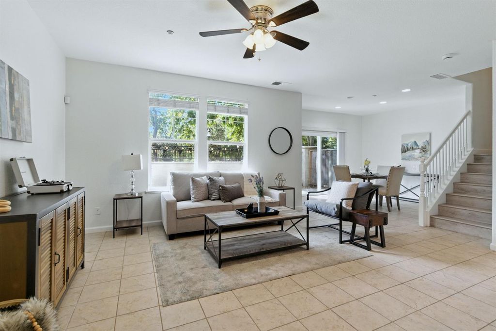 274 W Gaspara, Mountain House, CA 95391