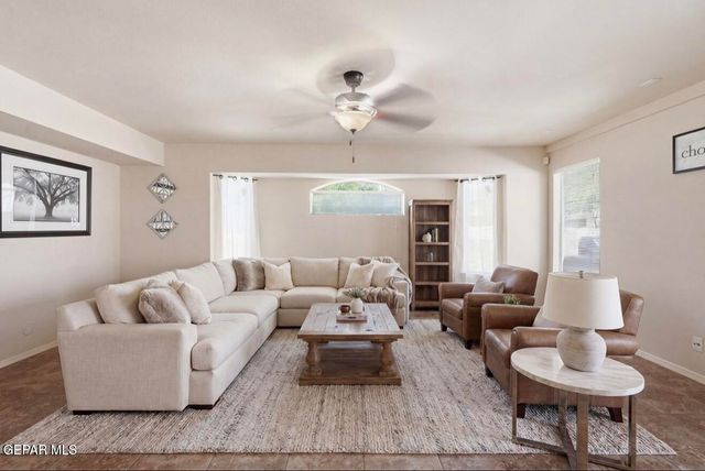1332 SUNNY SKY Place, El Paso, TX 79928