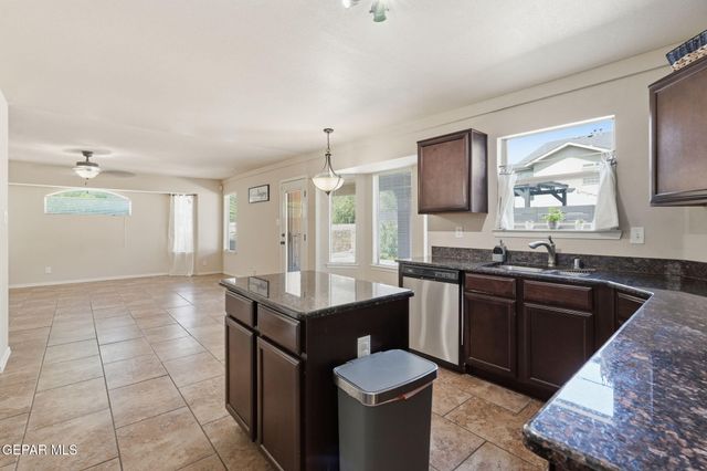 1332 SUNNY SKY Place, El Paso, TX 79928
