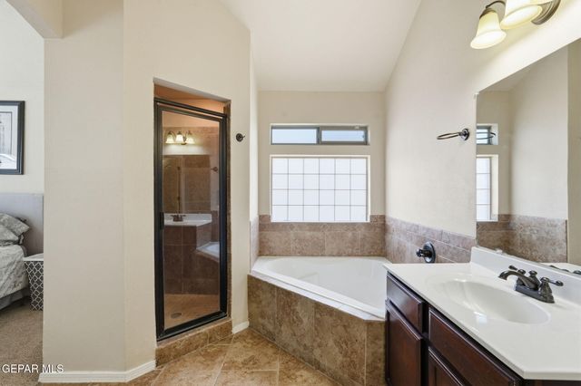 1332 SUNNY SKY Place, El Paso, TX 79928