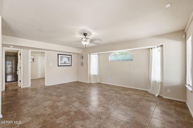 1332 SUNNY SKY Place, El Paso, TX 79928