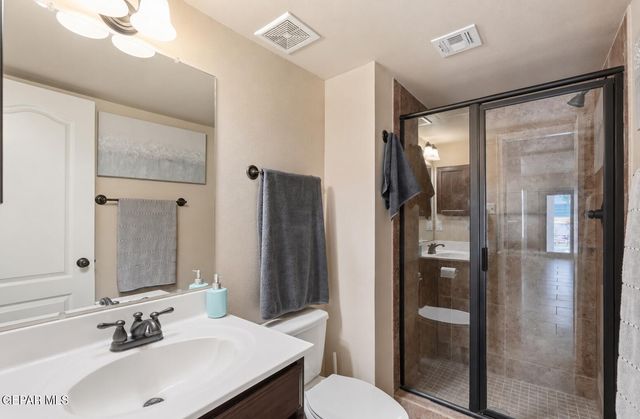 1332 SUNNY SKY Place, El Paso, TX 79928