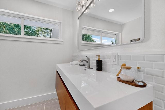 1808 Greenwood Road, Mckinney, TX 75069