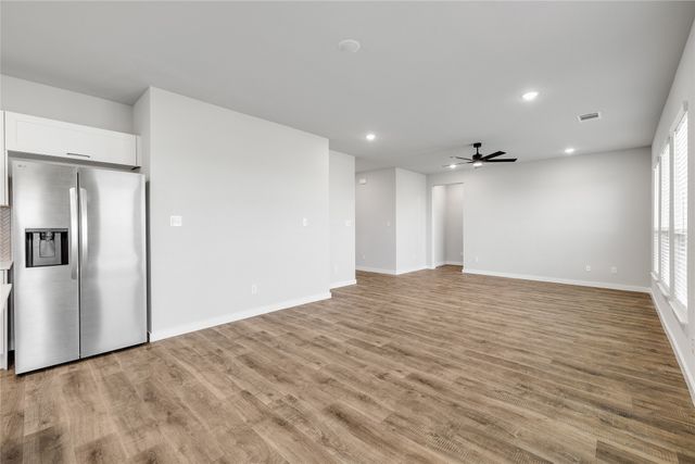 7036-7038 Guilford Court, Midlothian, TX 76065