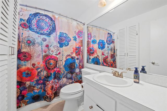 220 S Golf Boulevard, Pompano Beach, FL 33064