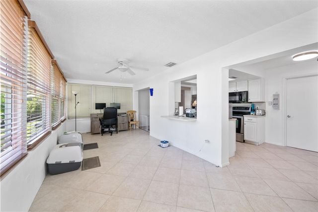 220 S Golf Boulevard, Pompano Beach, FL 33064