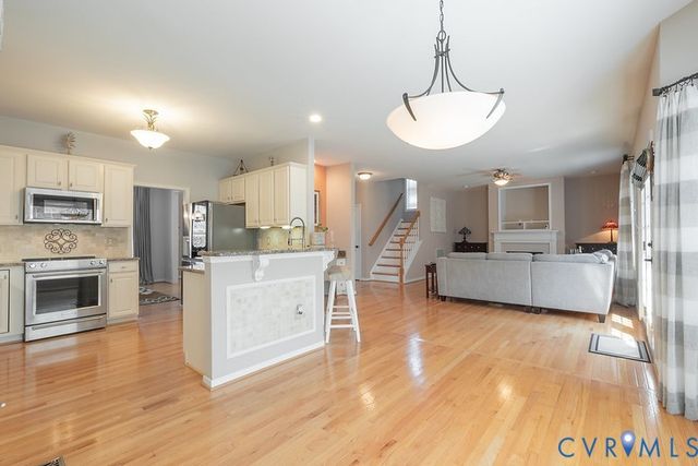 11625 Explorer Dr, Midlothian, VA 23114