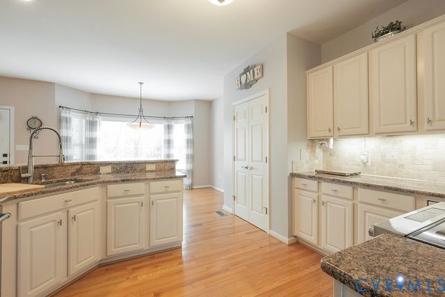 11625 Explorer Dr, Midlothian, VA 23114