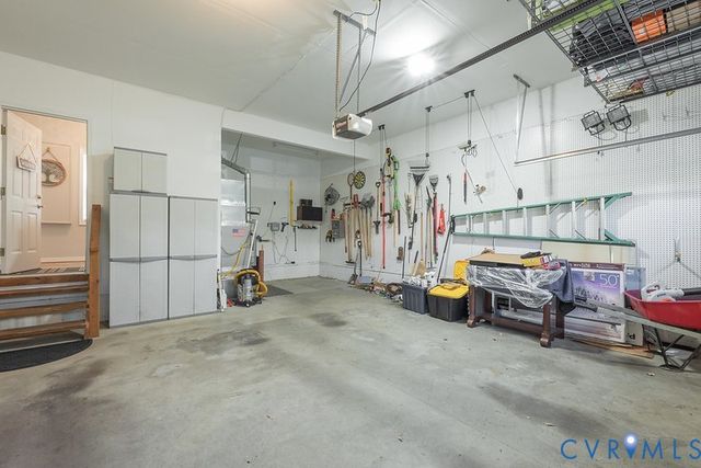 11625 Explorer Dr, Midlothian, VA 23114