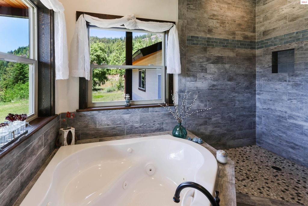 1010 McQuade Gulch, Clark Fork, ID 83811 photo 20