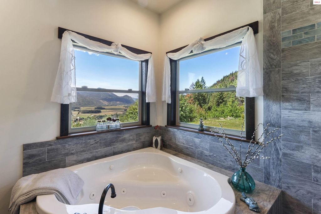 1010 McQuade Gulch, Clark Fork, ID 83811 photo 21