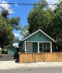 307 E Lambert A, San Antonio, TX 78204