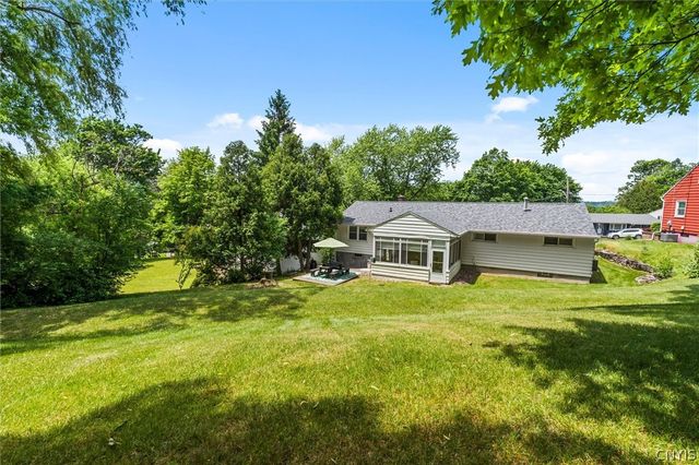 177 Thurlow Drive, Syracuse, NY 13205