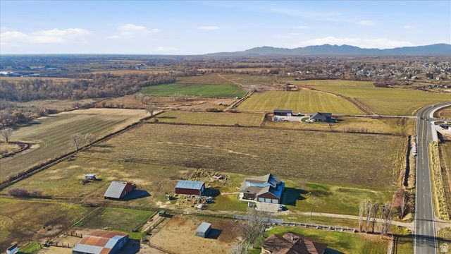 3777 W PIONEER RD, Marriott Slaterville, UT 84404