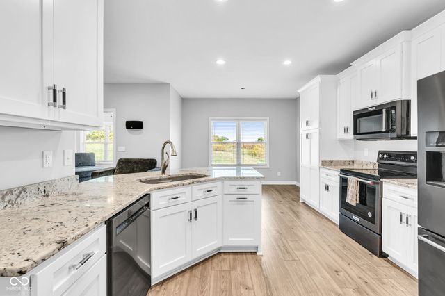 3048 W Glacier Drive, Monrovia, IN 46157