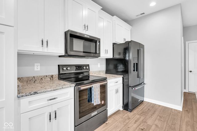 3048 W Glacier Drive, Monrovia, IN 46157